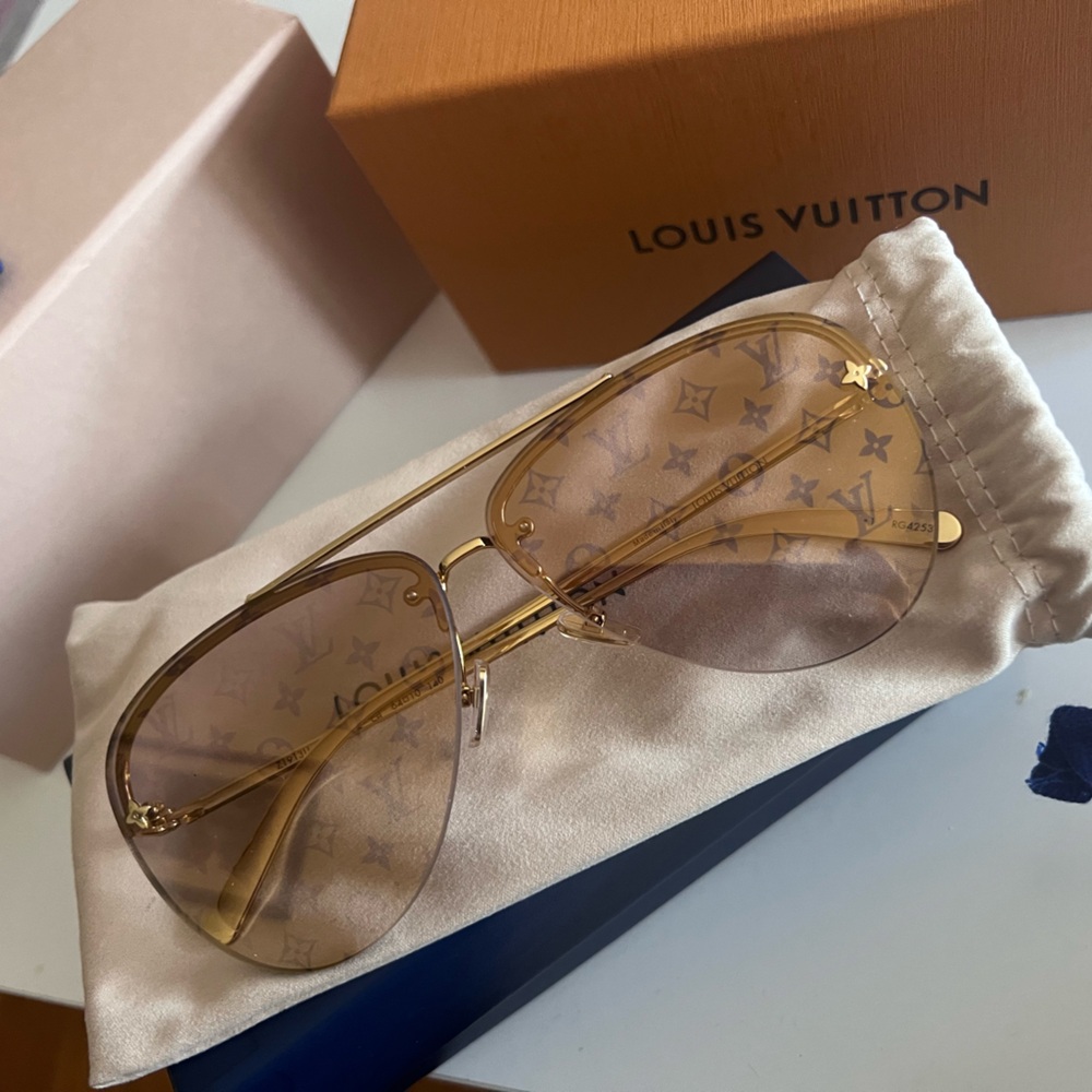 Louis Vuitton Gold Aviator Sunglasses